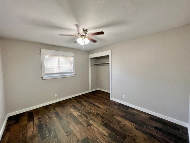 Building Photo - Application Received - **MOVE IN SPECIAL!*...