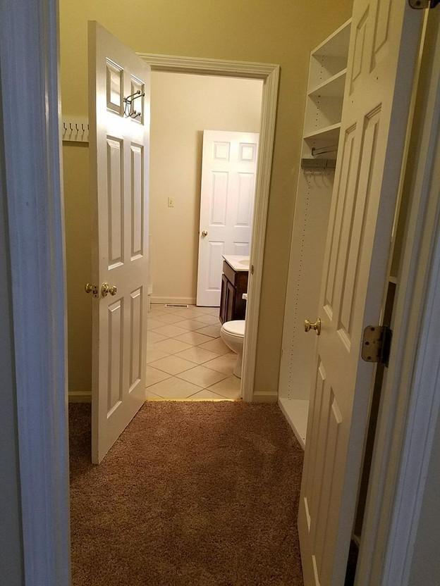 Building Photo - 2757 Park Ave