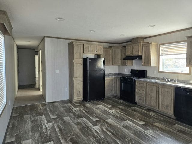 Building Photo - 1070 Aspen St