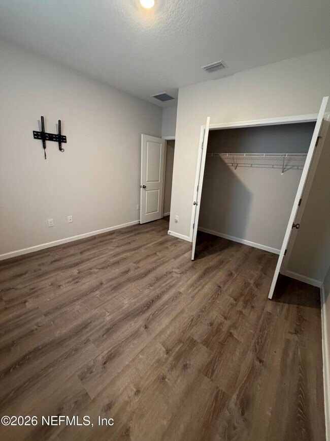 Building Photo - 14635 Macadamia Ln