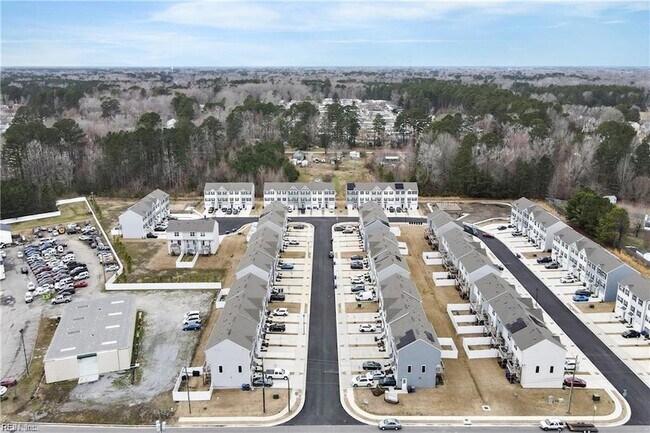 Building Photo - 41 Cecelia Way