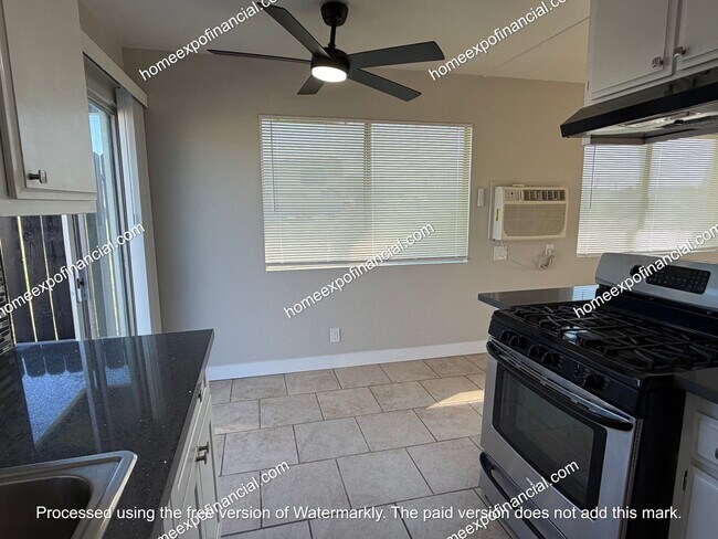 Building Photo - 13920 Sierra Mesa Cir