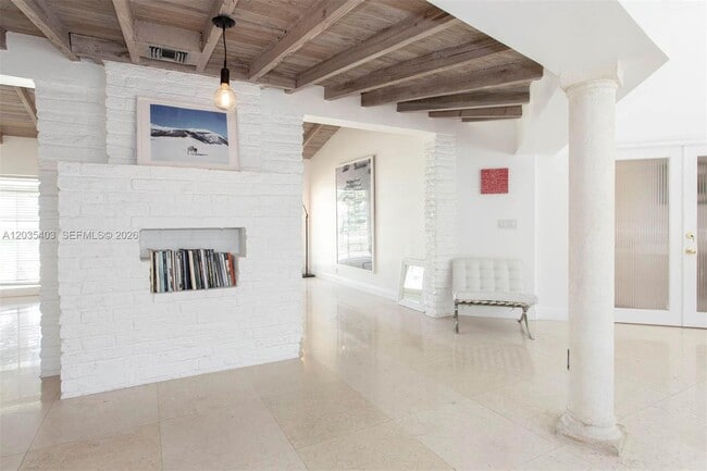 Building Photo - 7924 SW 50th Ct