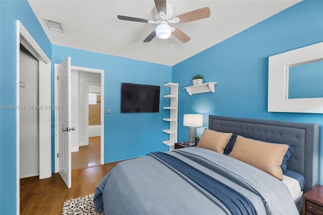 Building Photo - 2249 SW 34th Terrace