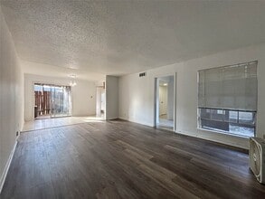 Building Photo - 7206 S Gessner Rd