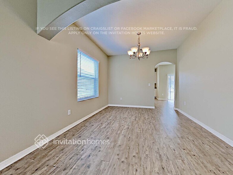 Building Photo - 2706 Carrickton Cir