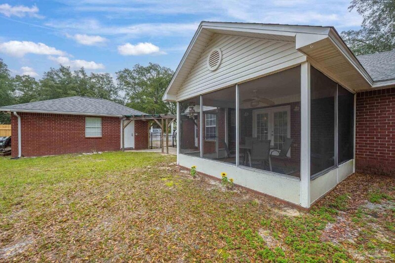 Building Photo - 3159 Hickory St