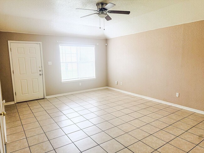 Building Photo - 3109 Denia Ct