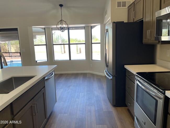 Building Photo - 4790 W Oraibi Dr