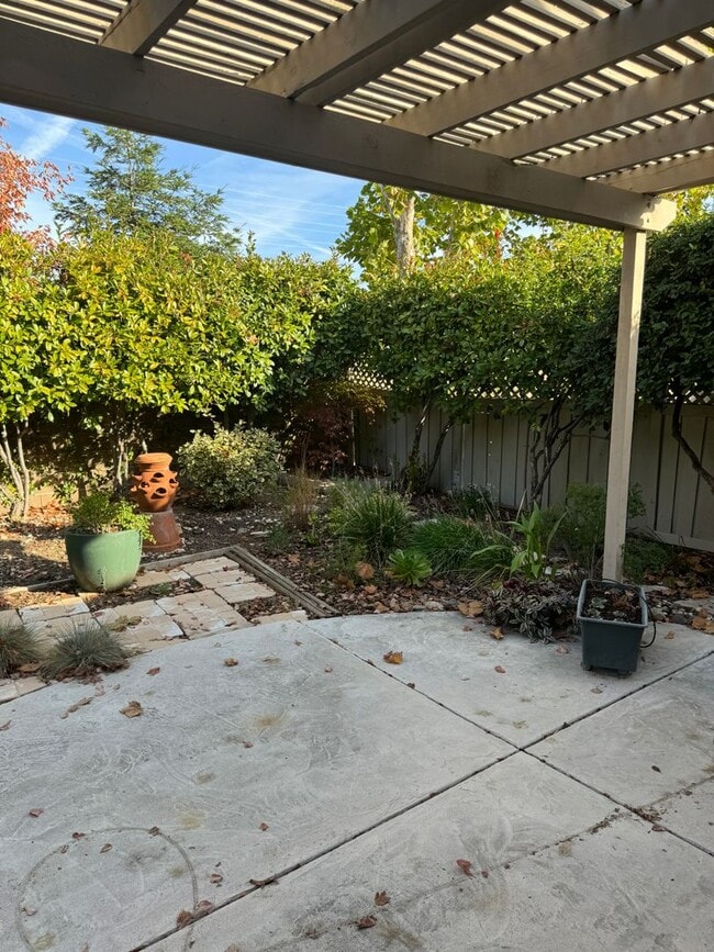 Building Photo - Sun City Roseville For Rent