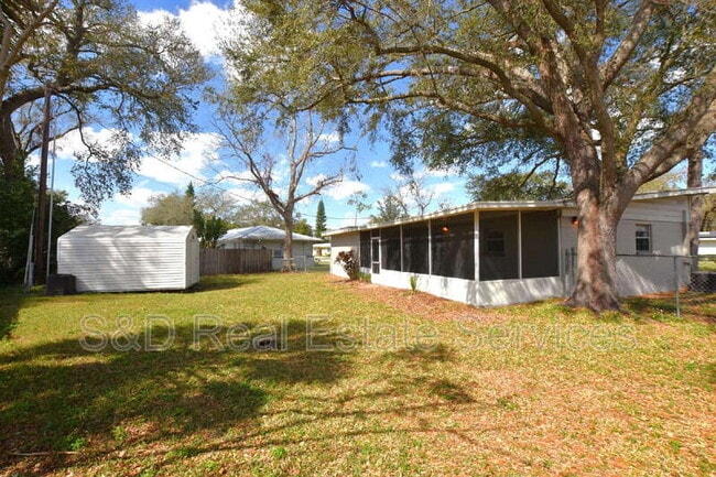 Building Photo - 1503 Hanson Ave