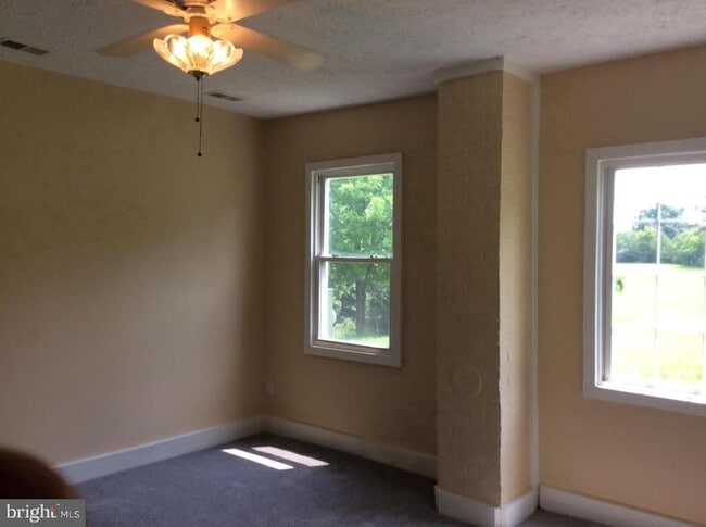 Building Photo - 27015 Tatum Rd