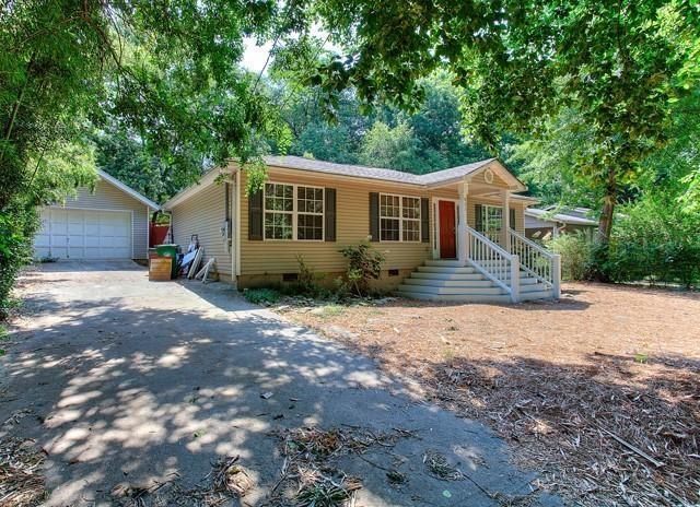 Building Photo - 831 Tanner Dr
