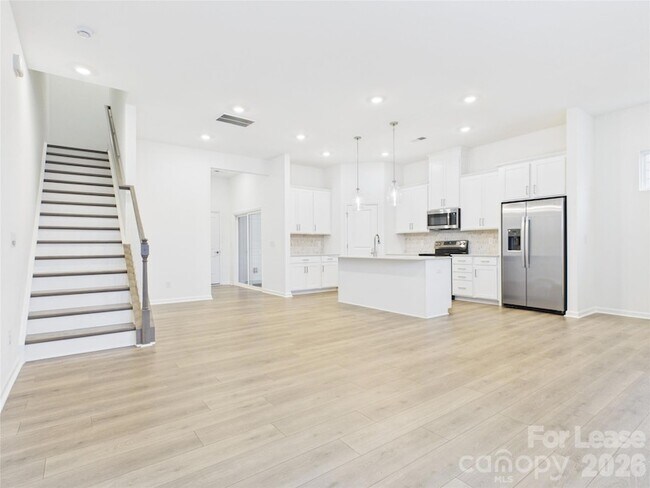 Building Photo - 5511 Wolfpack Aly