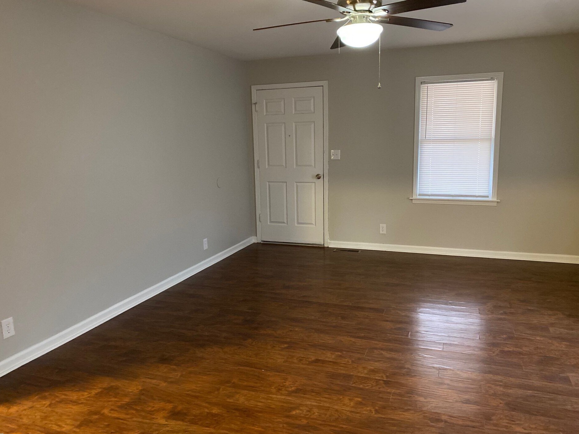 Building Photo - 202 Walnut St