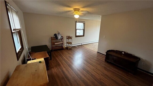 Building Photo - 189 Park Ave