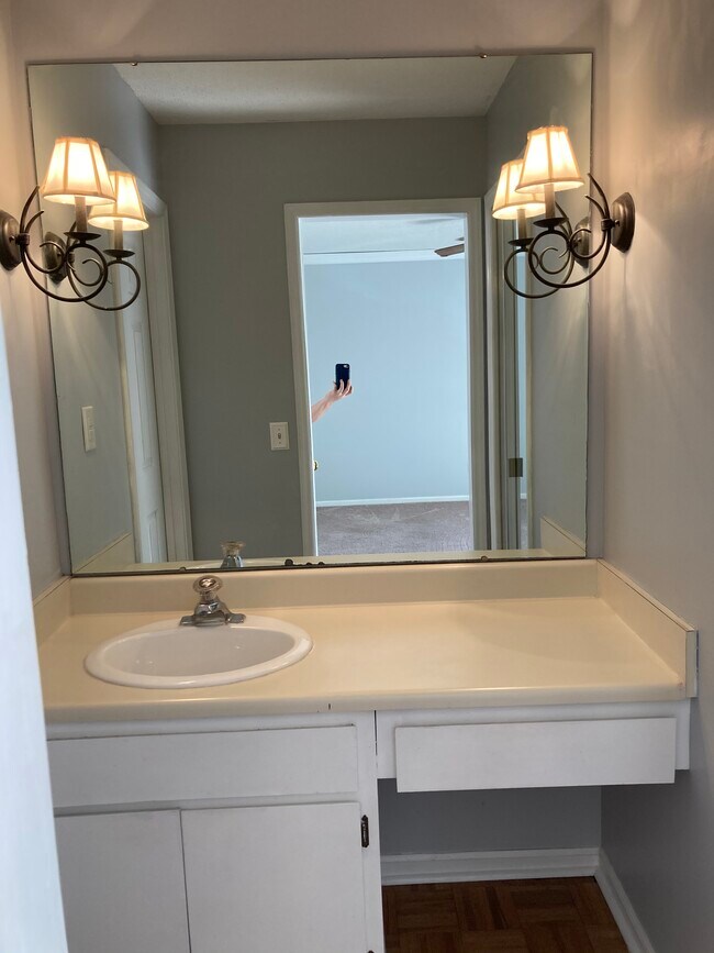 Vanity room off master - 442 Cobblestone Dr