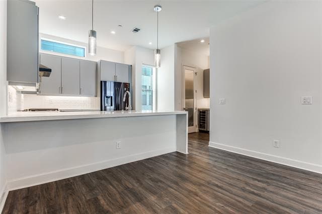 Building Photo - 1813 Park Ave