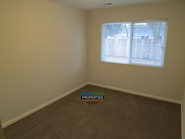 Building Photo - 5446 Louisiana Dr