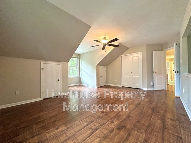 Building Photo - 2849 Crossings Dr