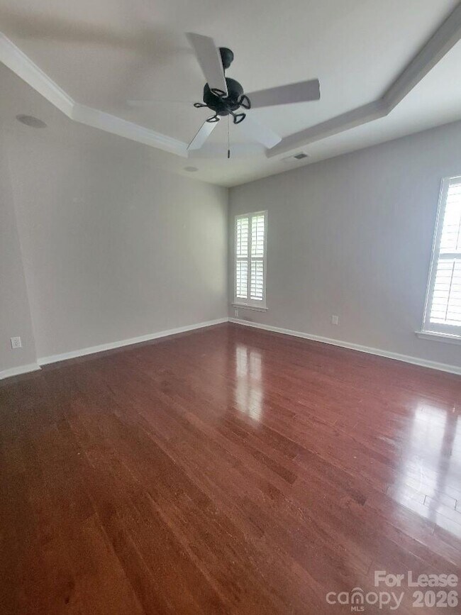 Building Photo - 2339 Whitford Ln
