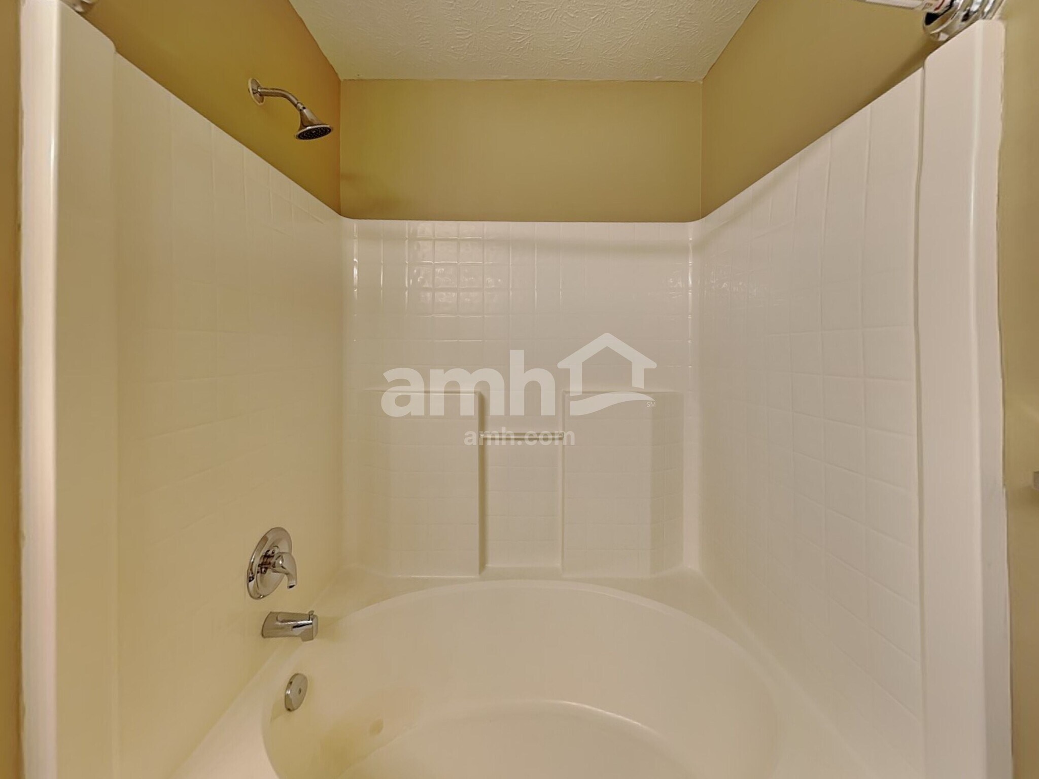 Building Photo - 6658 W Longview Dr