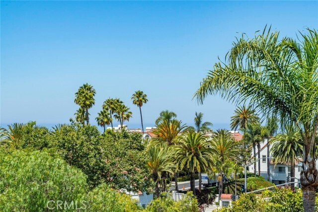 Building Photo - 14 Glastonbury Pl