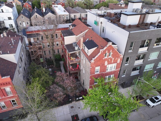 Building Photo - 1435 N Ashland Ave