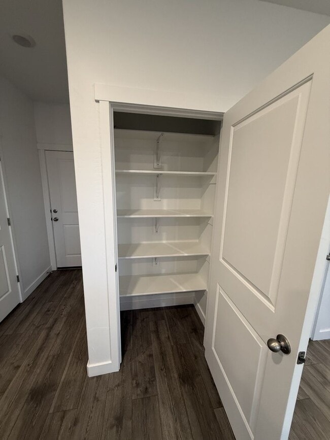 Building Photo - Beautiful Home in Santaquin, UT