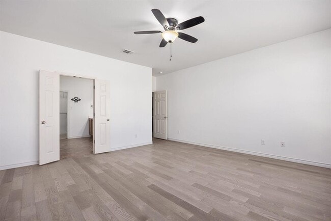 Building Photo - 2403 Beeleigh Ct