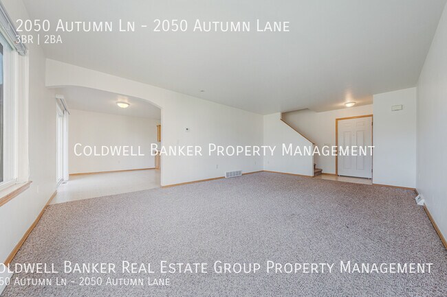 Building Photo - 2050 Autumn Ln