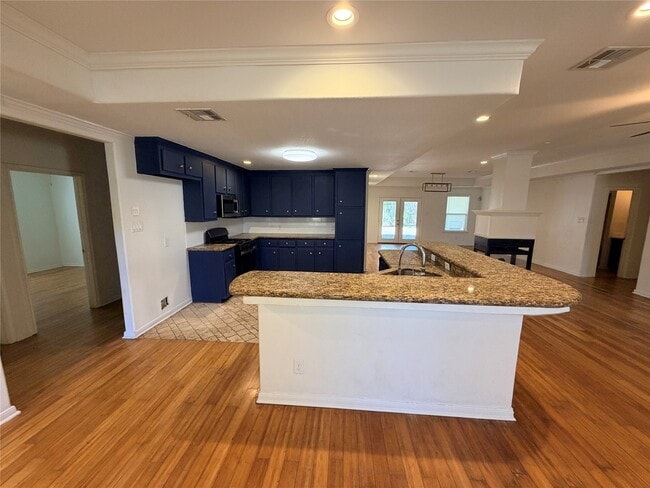 Building Photo - 12514 Safeguard St