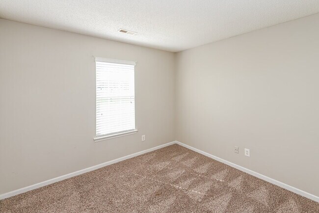 Building Photo - 2436 Celosia Dr