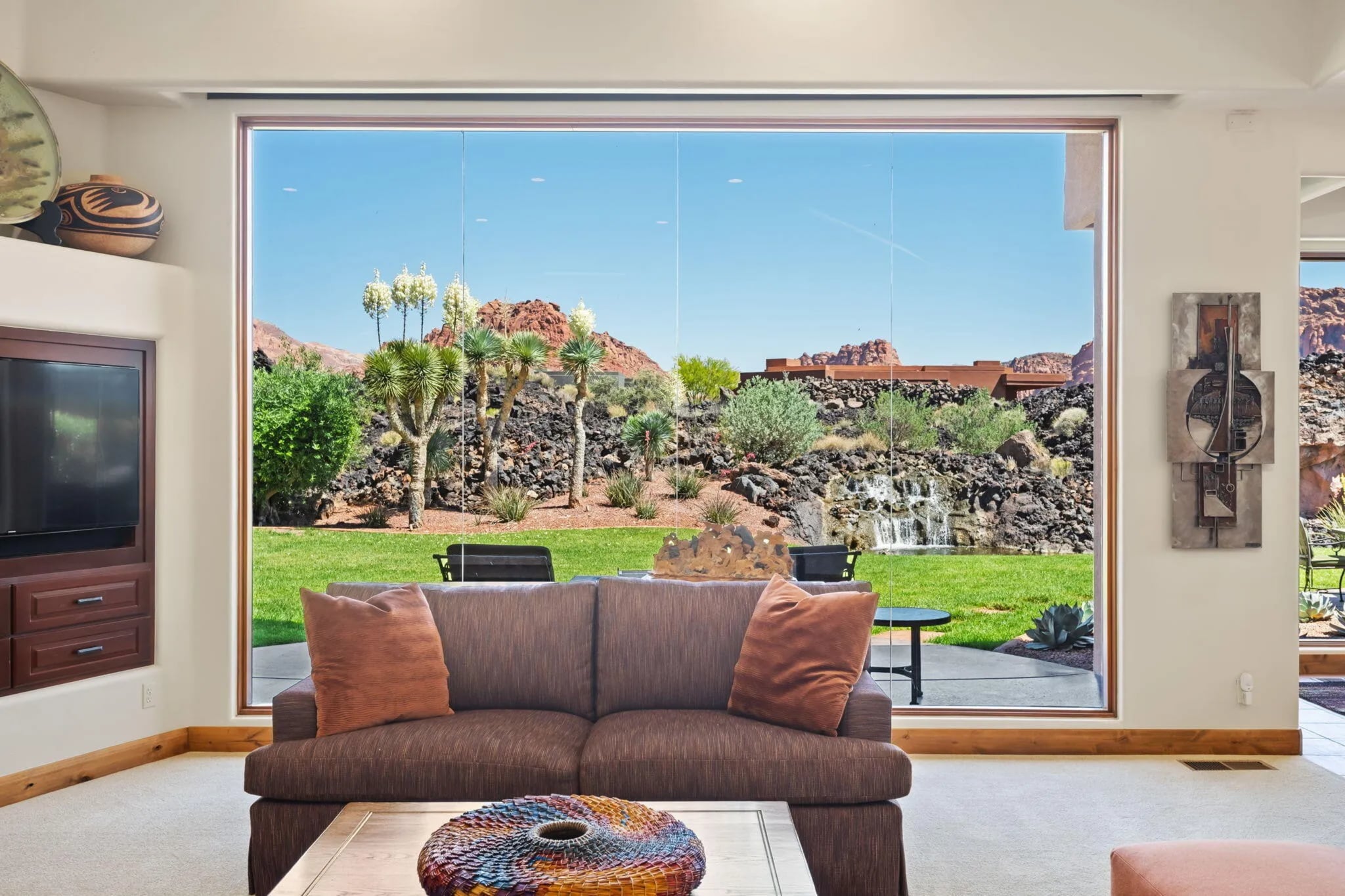 Picture-Window Dining Nook Overlooking Sculpted Gardens - 1500 E Split Rock Dr