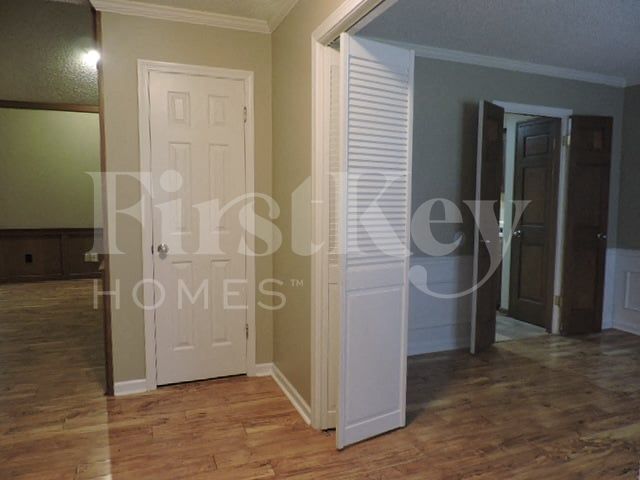 Building Photo - 2056 Kingsrow Pkwy