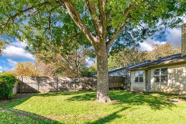 Building Photo - 731 Brentwood Ln