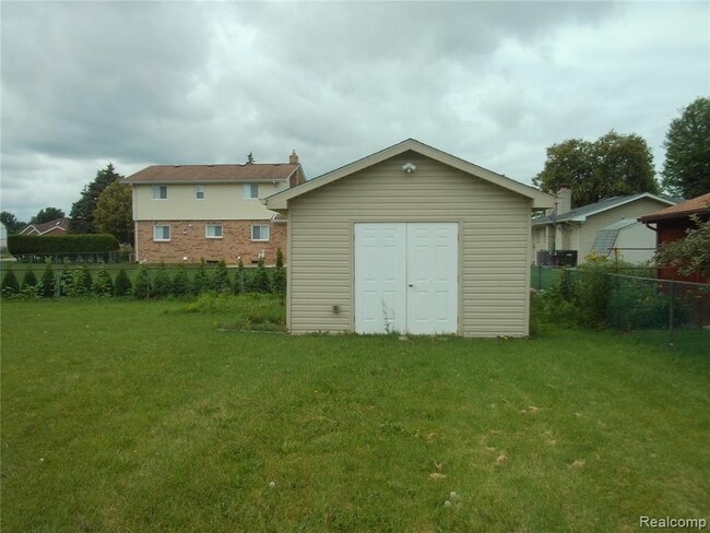 Building Photo - 41223 Sesame Dr
