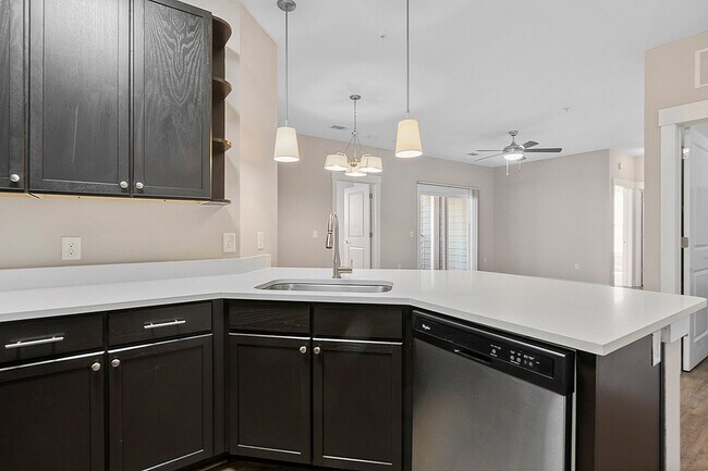Open-Concept Living at Cottonwood Reserve Apartments - Cottonwood Reserve