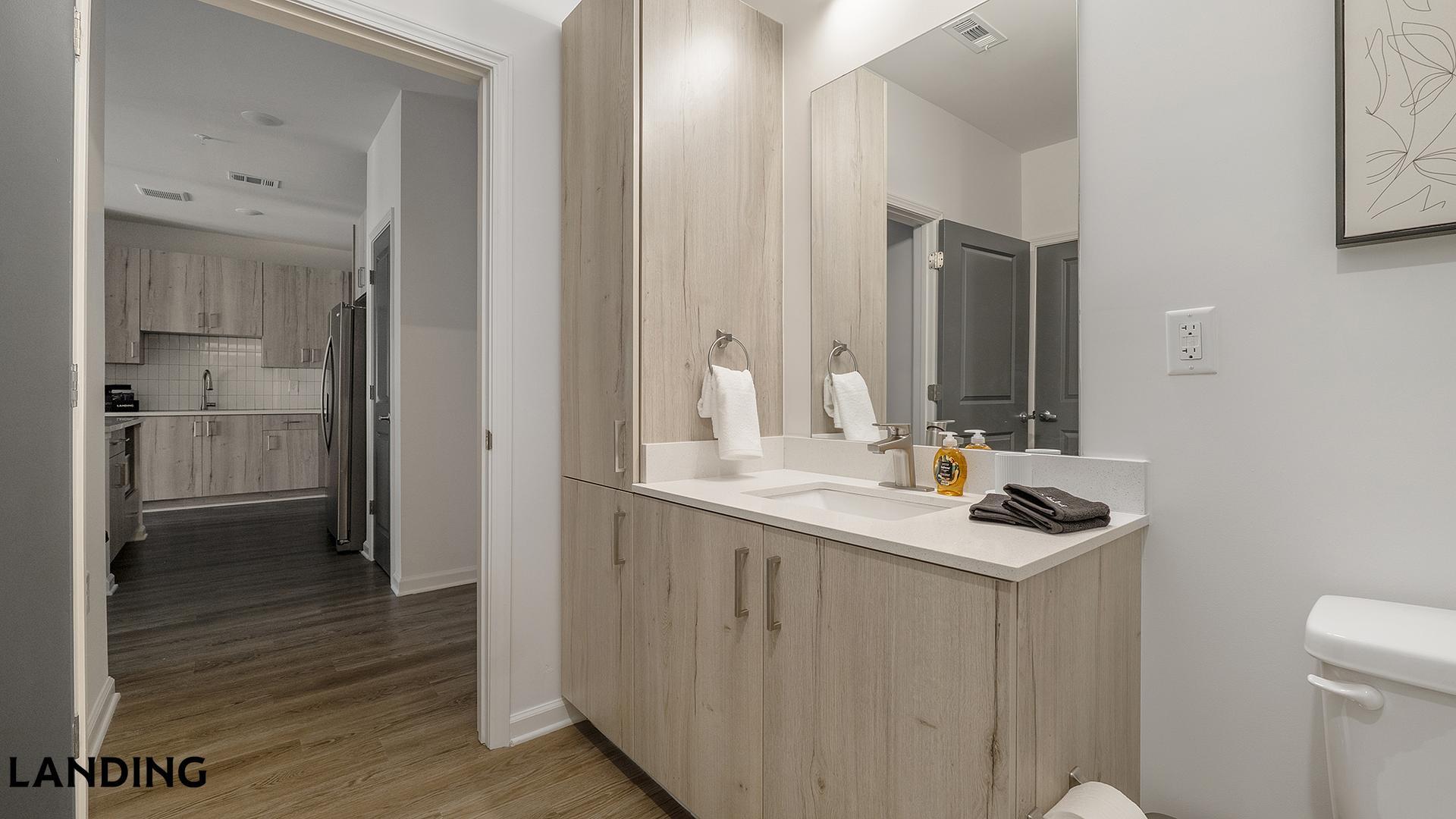 Building Photo - 2800 Milan Ct