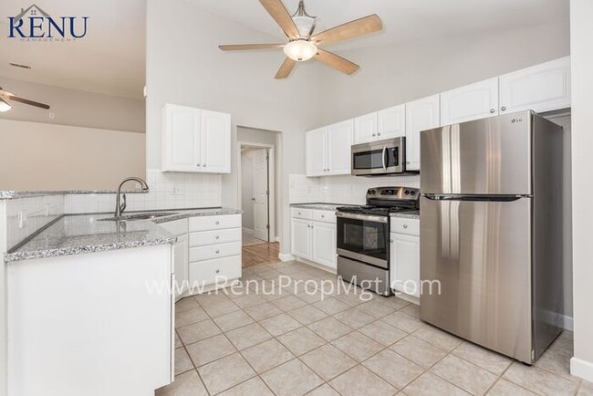 Building Photo - AVAILABLE NOW!! MOVE-IN SPECIAL!: 50% OFF ...