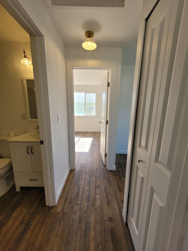 Building Photo - Fully Remodeled with Garage, Yard Care Included & Free May rent with 1 Year Lease