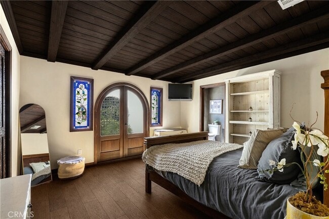 Building Photo - 3092 Laurel Canyon Blvd