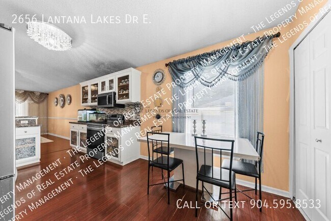 Building Photo - 2656 Lantana Lakes Dr E