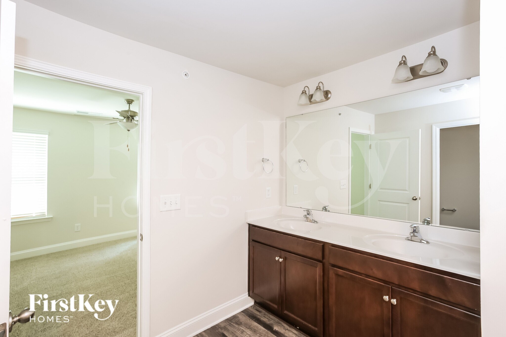 Building Photo - 2019 Cypress Village Dr NW