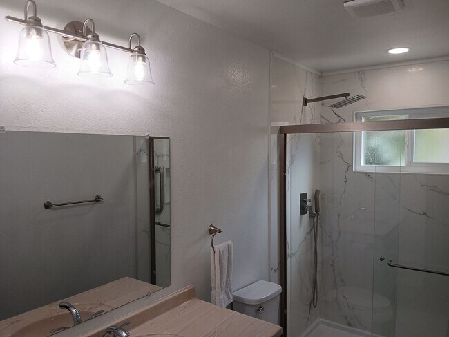 Building Photo - 400 Mokelumne Dr