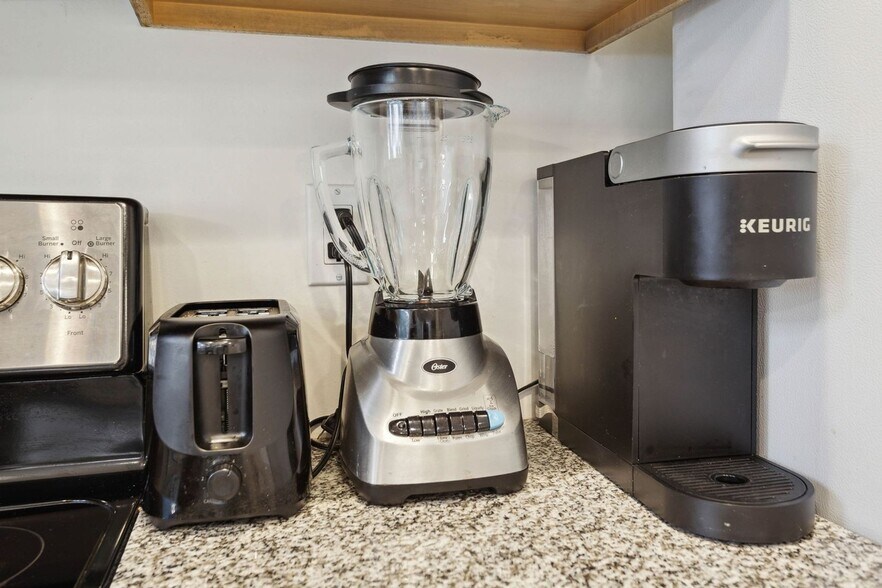 Building Photo - 3871 Murdock Ct