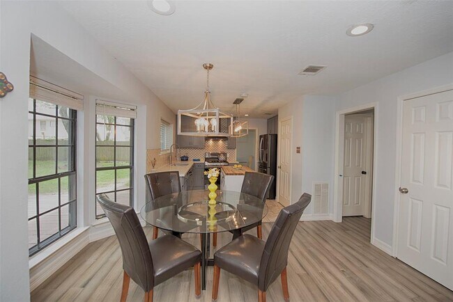 Building Photo - 2030 Cutter Dr