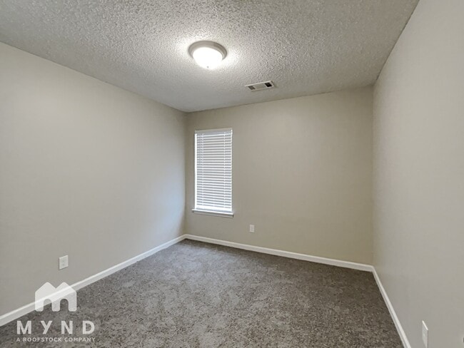 Building Photo - 1241 Trotters Stop Cove
