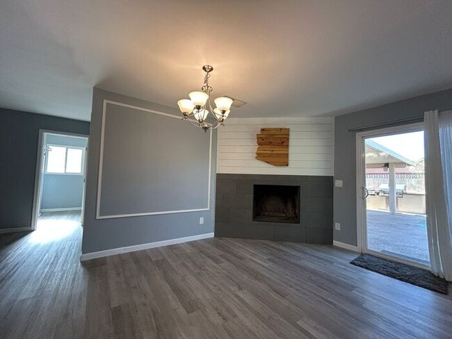 Building Photo - 4028 W Palo Verde Dr