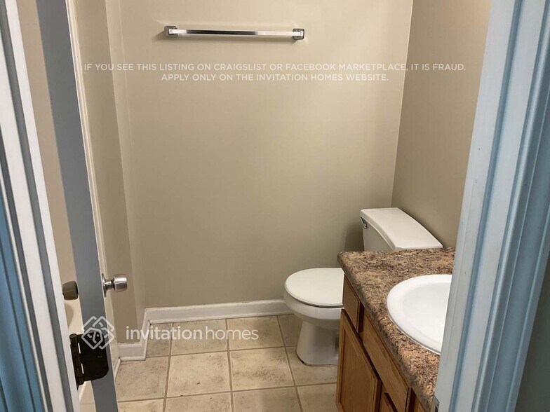 Building Photo - 408 Shenandoah Ct